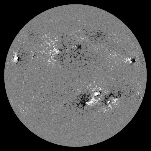 Solar Magnetic Fields
