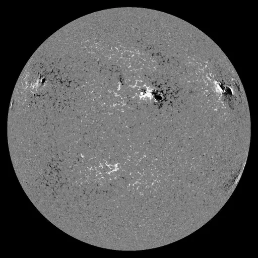 Solar Magnetic Fields