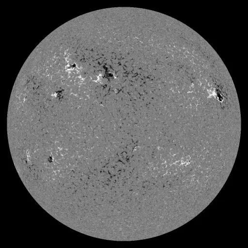 Solar Magnetic Fields