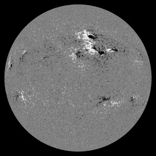 Solar Magnetic Fields