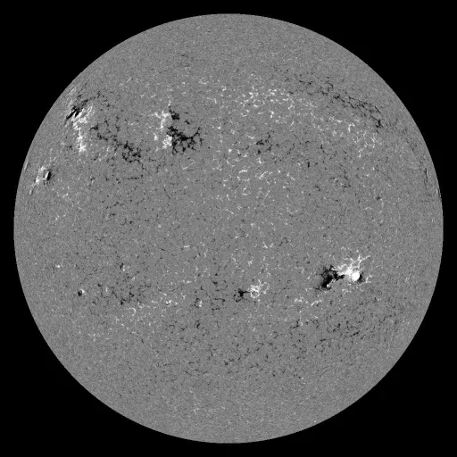Solar Magnetic Fields