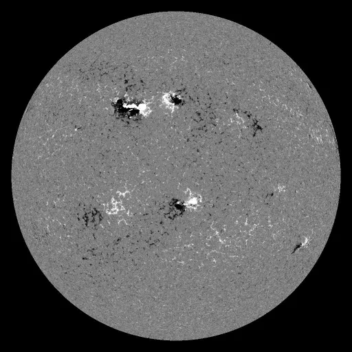 Solar Magnetic Fields