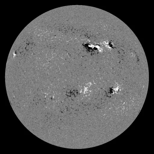 Solar Magnetic Fields