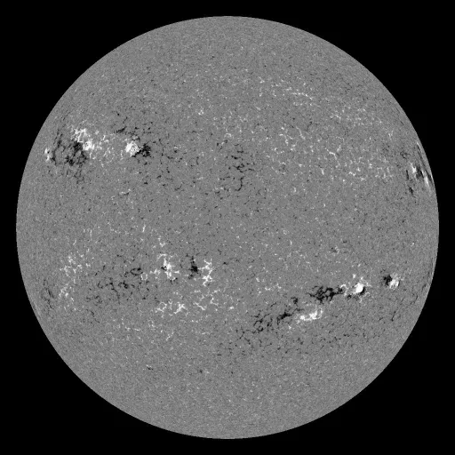Solar Magnetic Fields