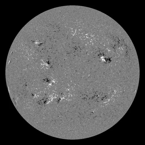 Solar Magnetic Fields