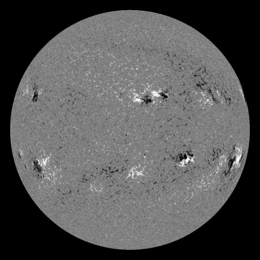 Solar Magnetic Fields