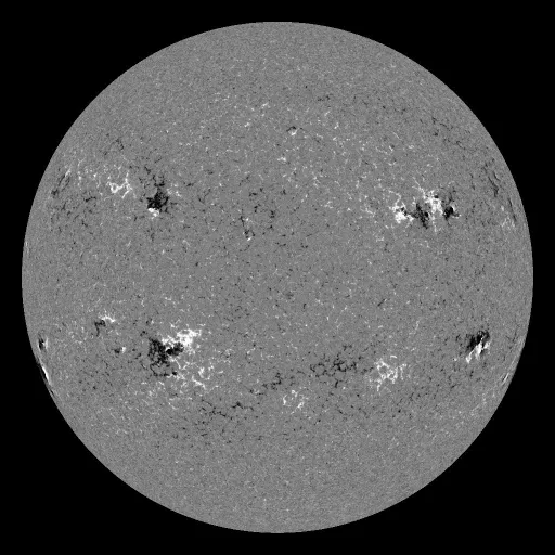 Solar Magnetic Fields