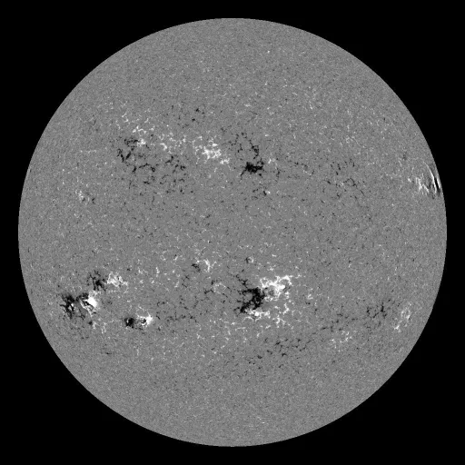 Solar Magnetic Fields