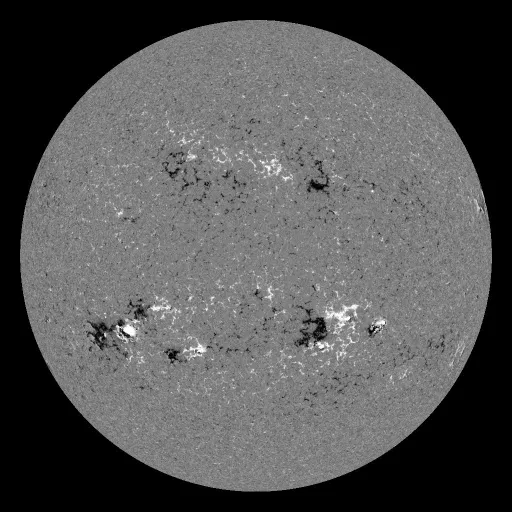 Solar Magnetic Fields