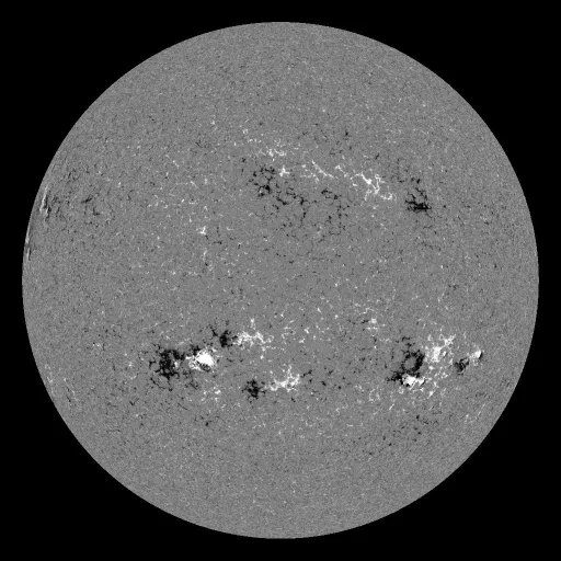 Solar Magnetic Fields