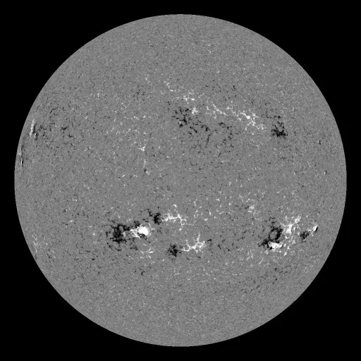Solar Magnetic Fields