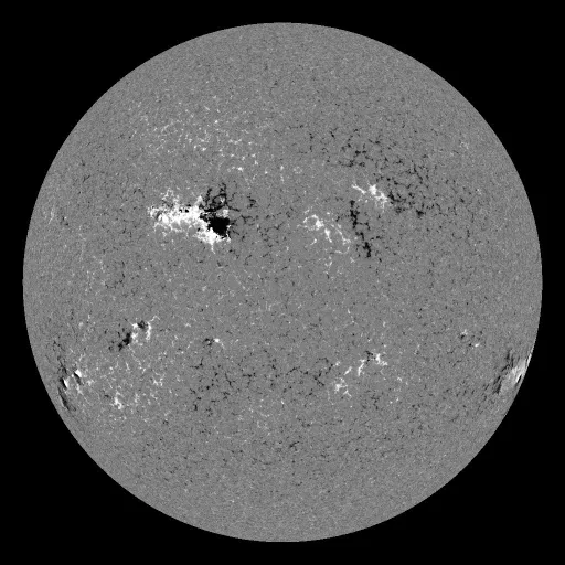 Solar Magnetic Fields
