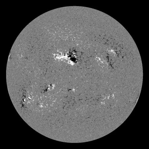 Solar Magnetic Fields