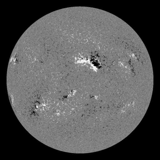 Solar Magnetic Fields