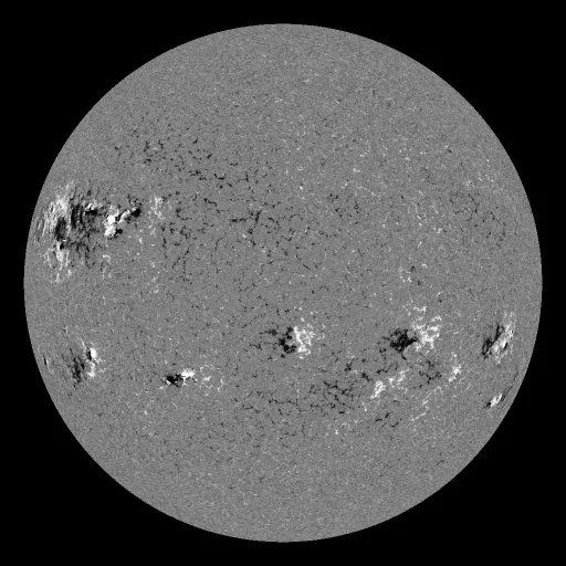 Solar Magnetic Fields