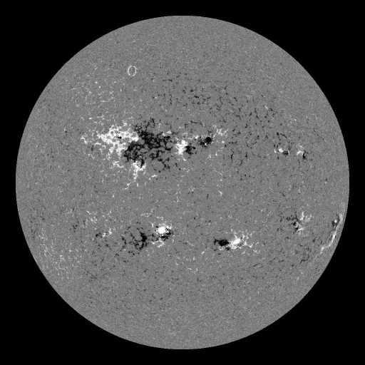 Solar Magnetic Fields