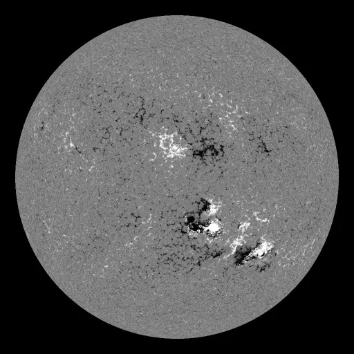 Solar Magnetic Fields