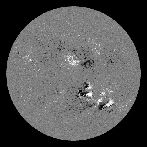 Solar Magnetic Fields