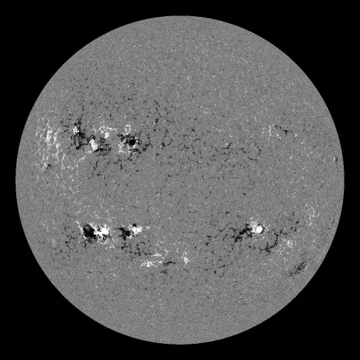 Solar Magnetic Fields