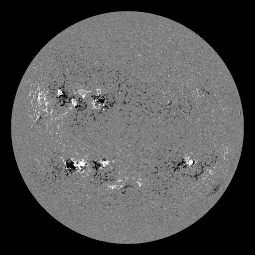 Solar Magnetic Fields