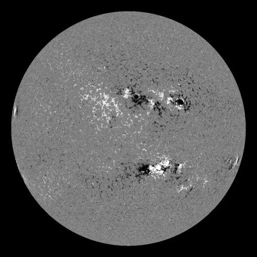 Solar Magnetic Fields