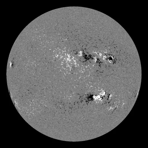 Solar Magnetic Fields