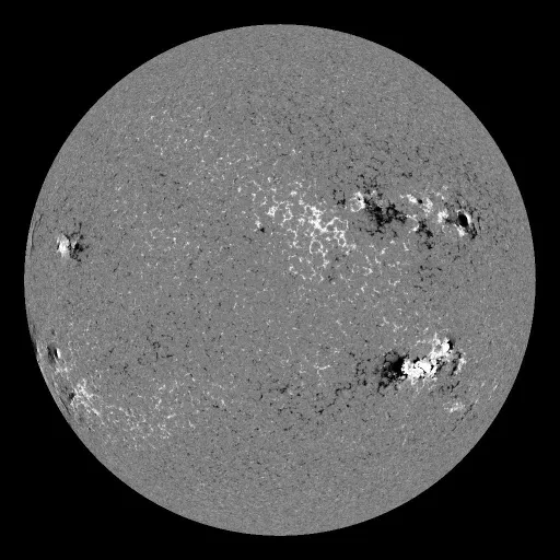 Solar Magnetic Fields