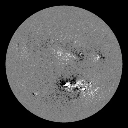 Solar Magnetic Fields