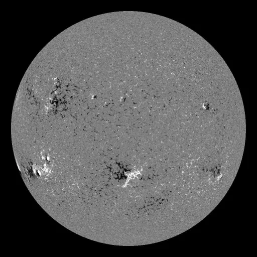 Solar Magnetic Fields