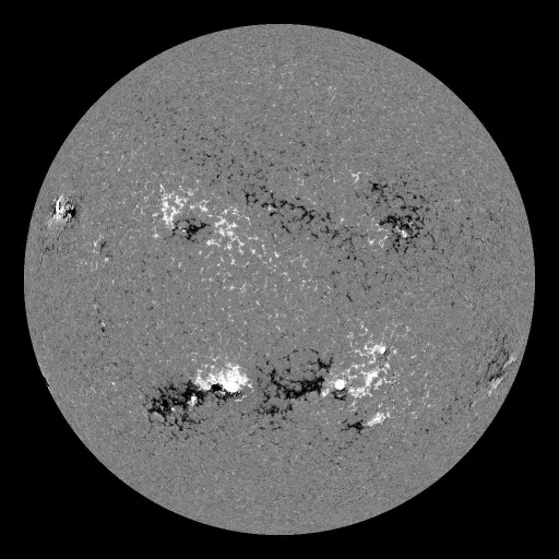 Solar Magnetic Fields