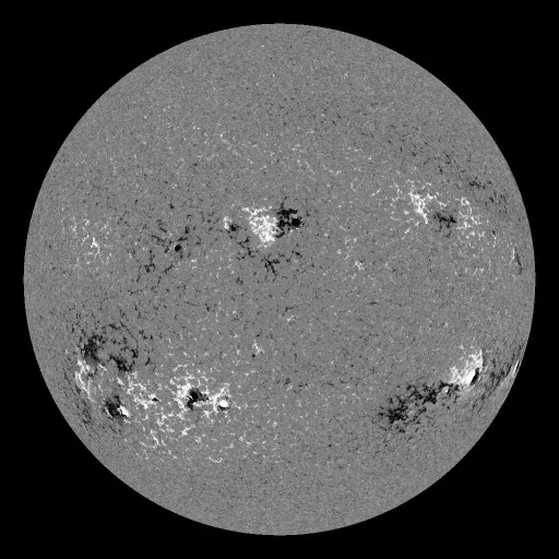 Solar Magnetic Fields