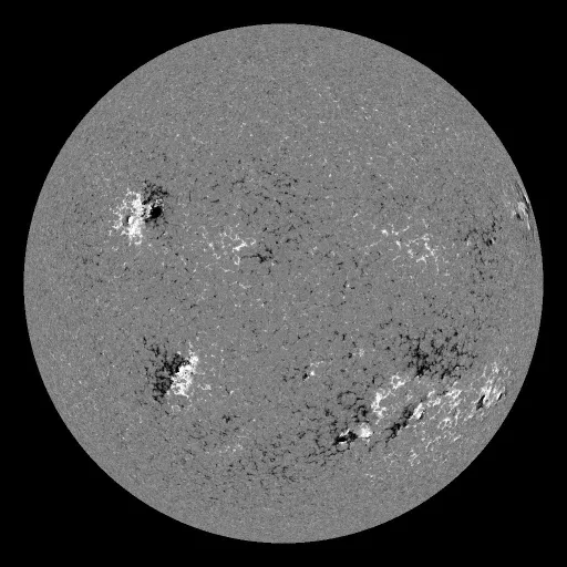 Solar Magnetic Fields