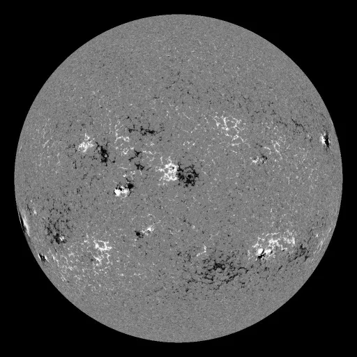 Solar Magnetic Fields