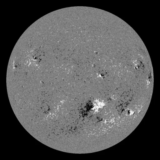 Solar Magnetic Fields
