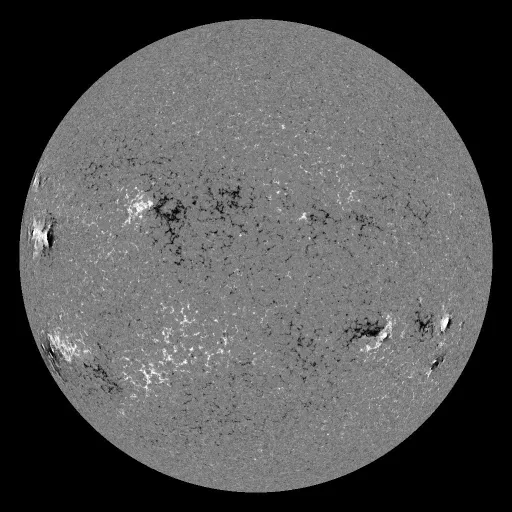 Solar Magnetic Fields