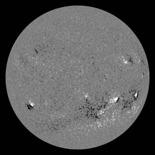 Solar Magnetic Fields