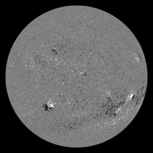Solar Magnetic Fields