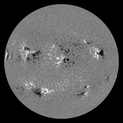 Solar Magnetic Fields