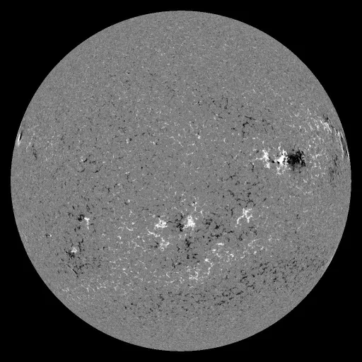 Solar Magnetic Fields