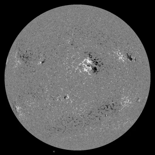 Solar Magnetic Fields