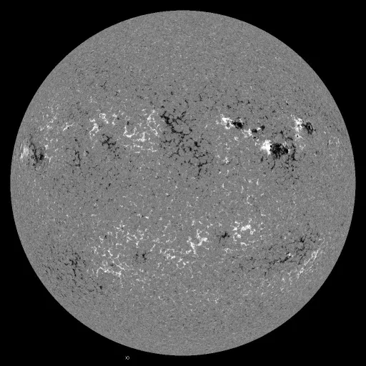 Solar Magnetic Fields