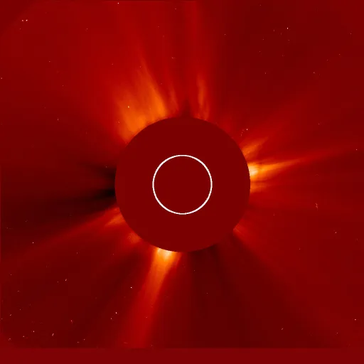 Ближняя корона Солнца