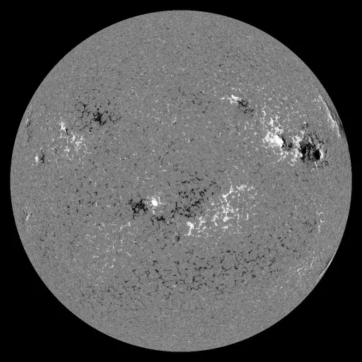 Solar Magnetic Fields
