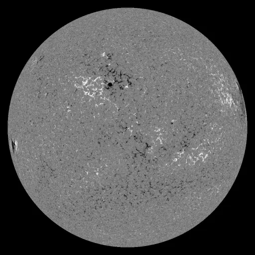 Solar Magnetic Fields
