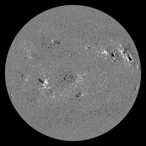 Solar Magnetic Fields