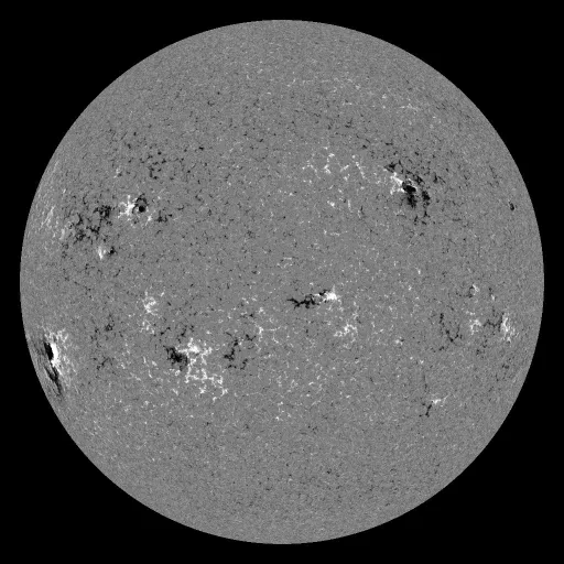 Solar Magnetic Fields