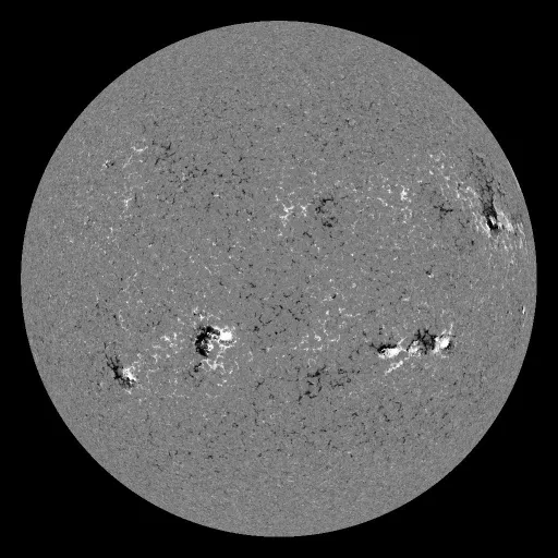 Solar Magnetic Fields