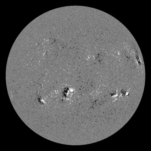 Solar Magnetic Fields