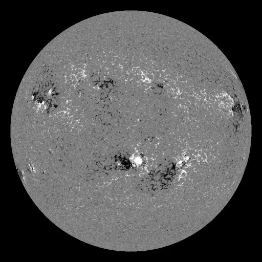 Solar Magnetic Fields
