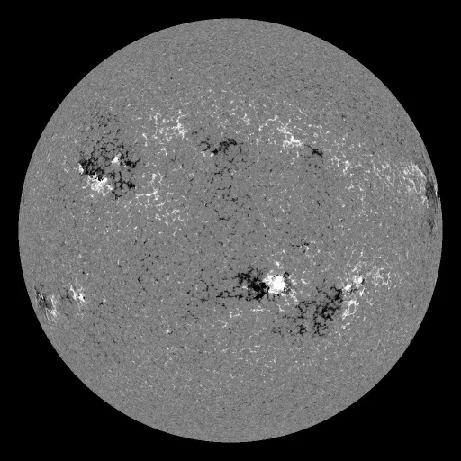 Solar Magnetic Fields
